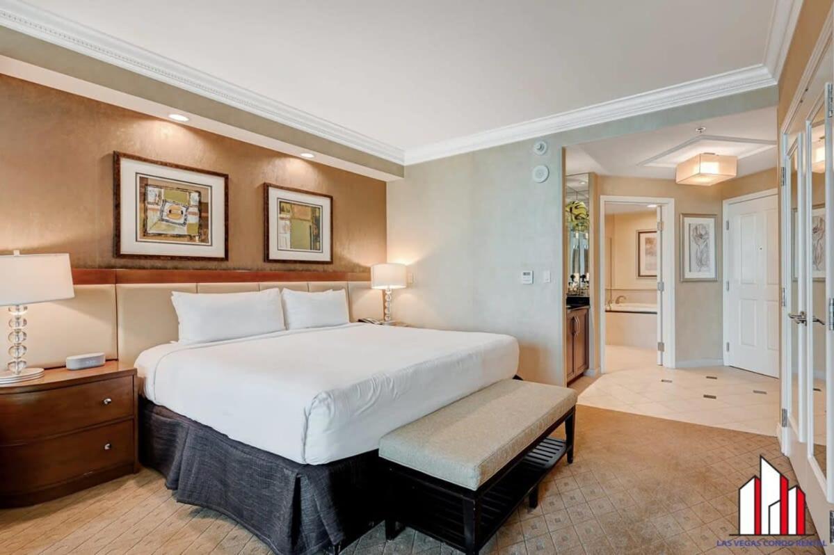 Mgm Signature-15-611 Strip View Jacuzzi Ferienhaus *