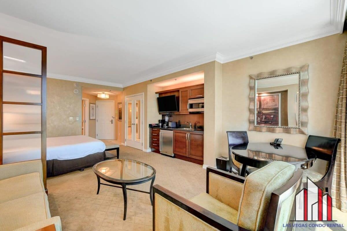 Mgm Signature-17-606 Jacuzzi *