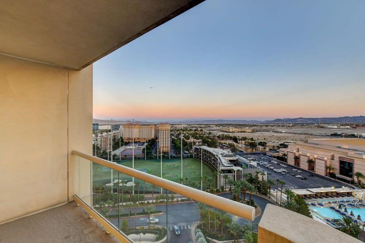Mgm Signature-16-702 1br 2ba Balcony Hébergement de vacances Las Vegas