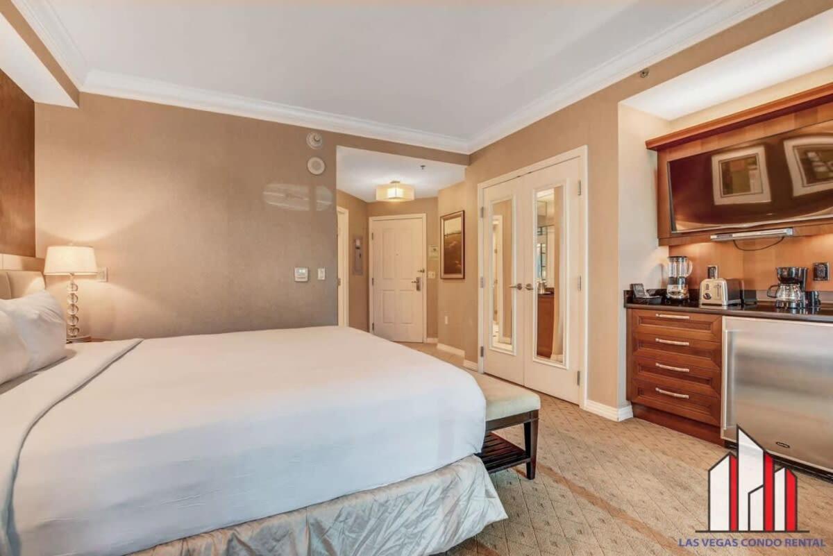 Holiday home Mgm Signature-17-703 Strip View Jacuzzi Las Vegas