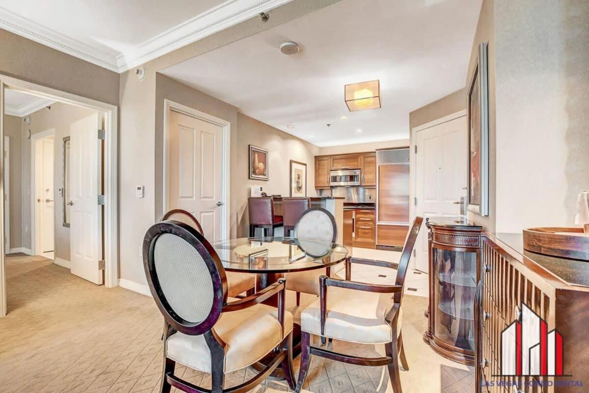 Hébergement de vacances Signature 2br3ba Balcony Combo Units 28-602 And 04 Las Vegas