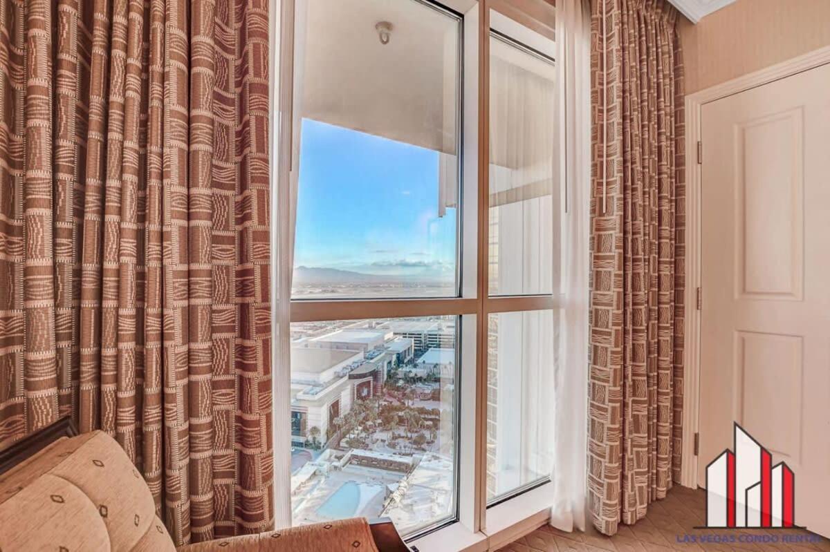 Signature 2br3ba Balcony Combo Units 28-602 And 04 *