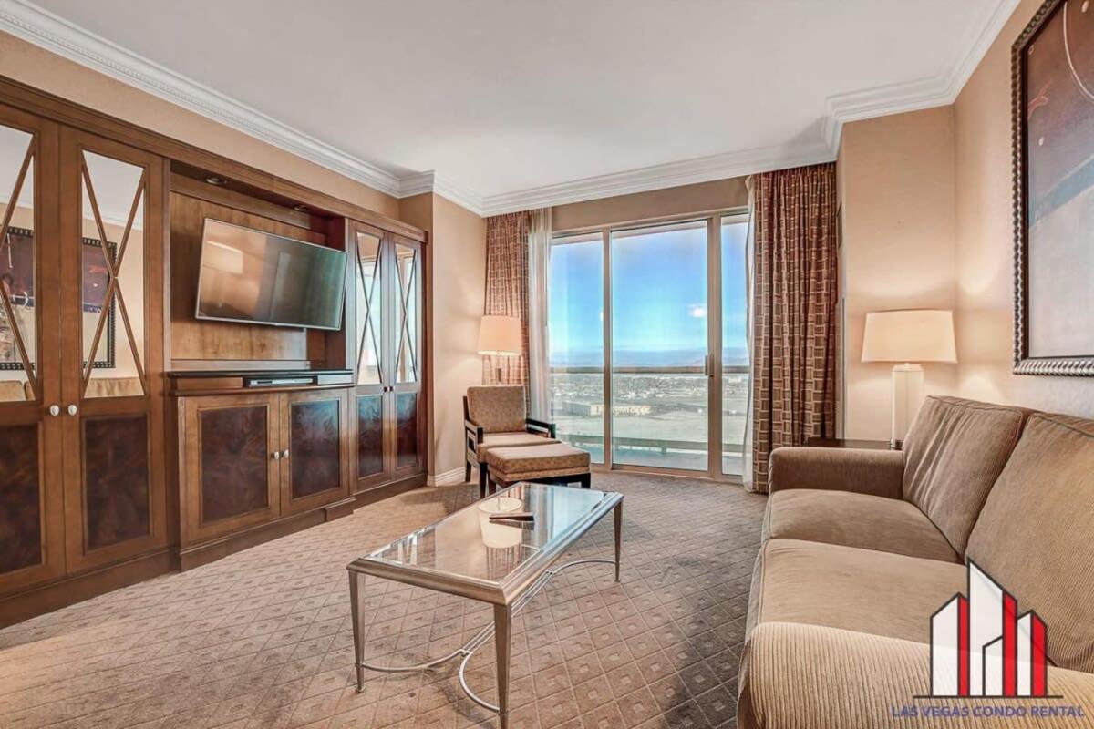 Hébergement de vacances Signature 2br3ba Balcony Combo Units 28-602 And 04 *