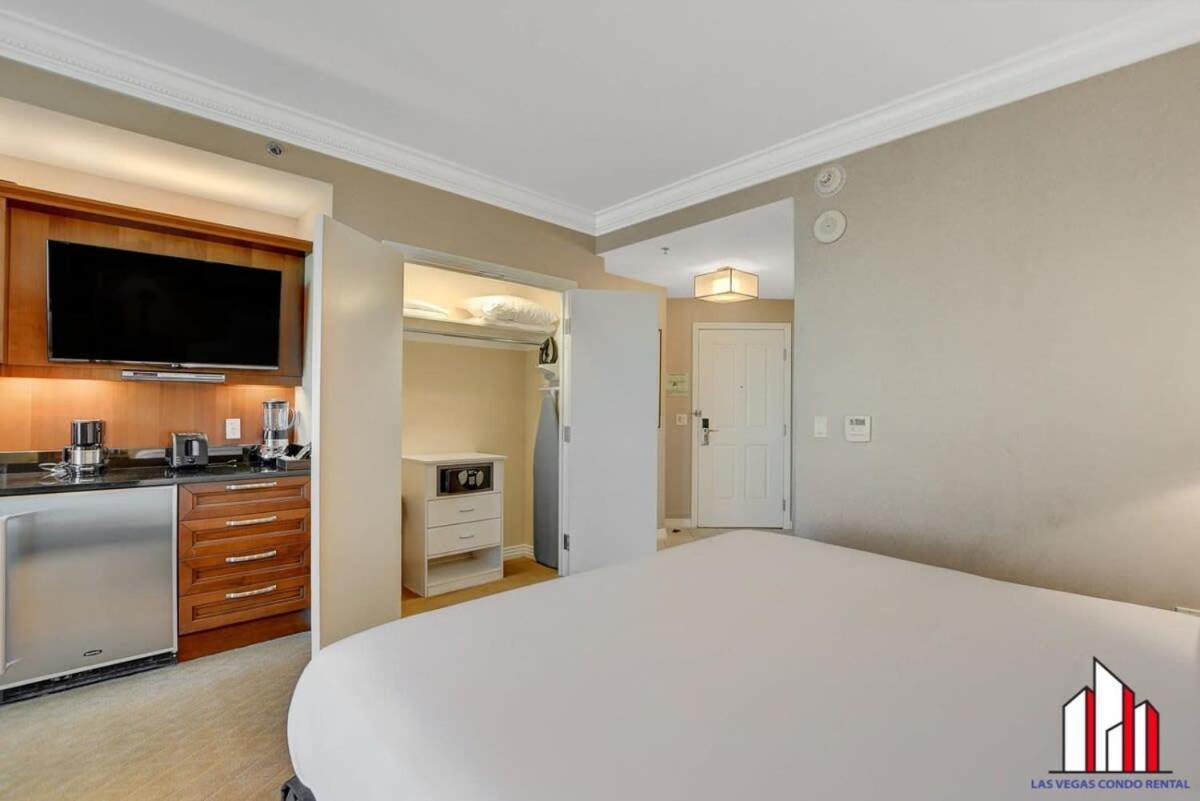 Mgm Signature-24-716 Jacuzzi
