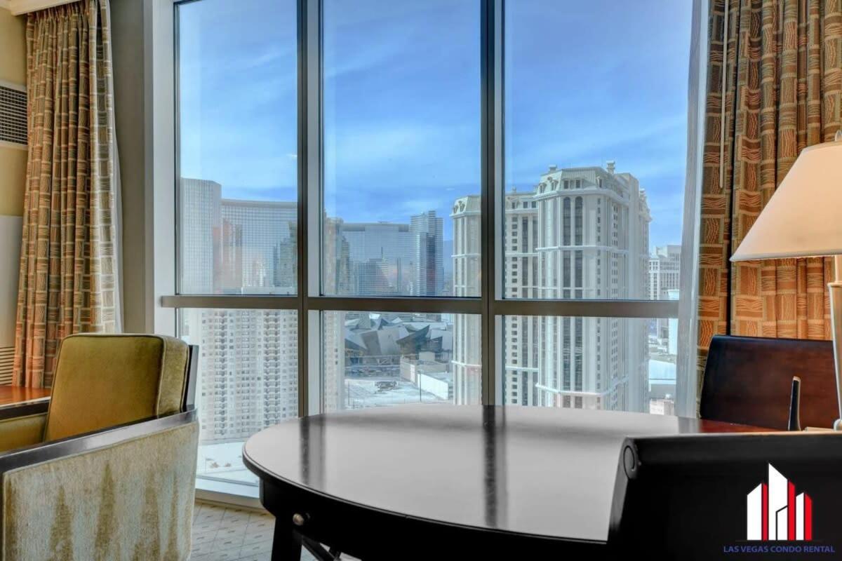 Mgm Signature-25-609 Strip View Jacuzzi Ferienhaus