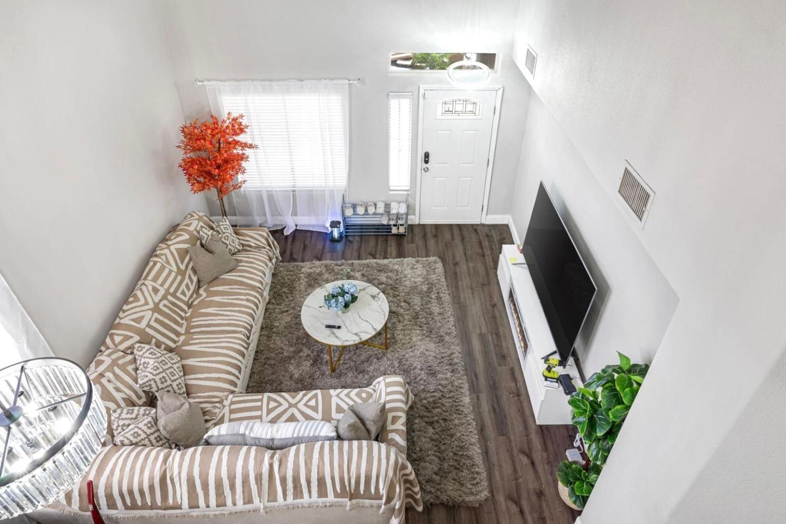 Modern In Vegas Near Strip With Pool And Jacuzzi Ferienhaus Las Vegas