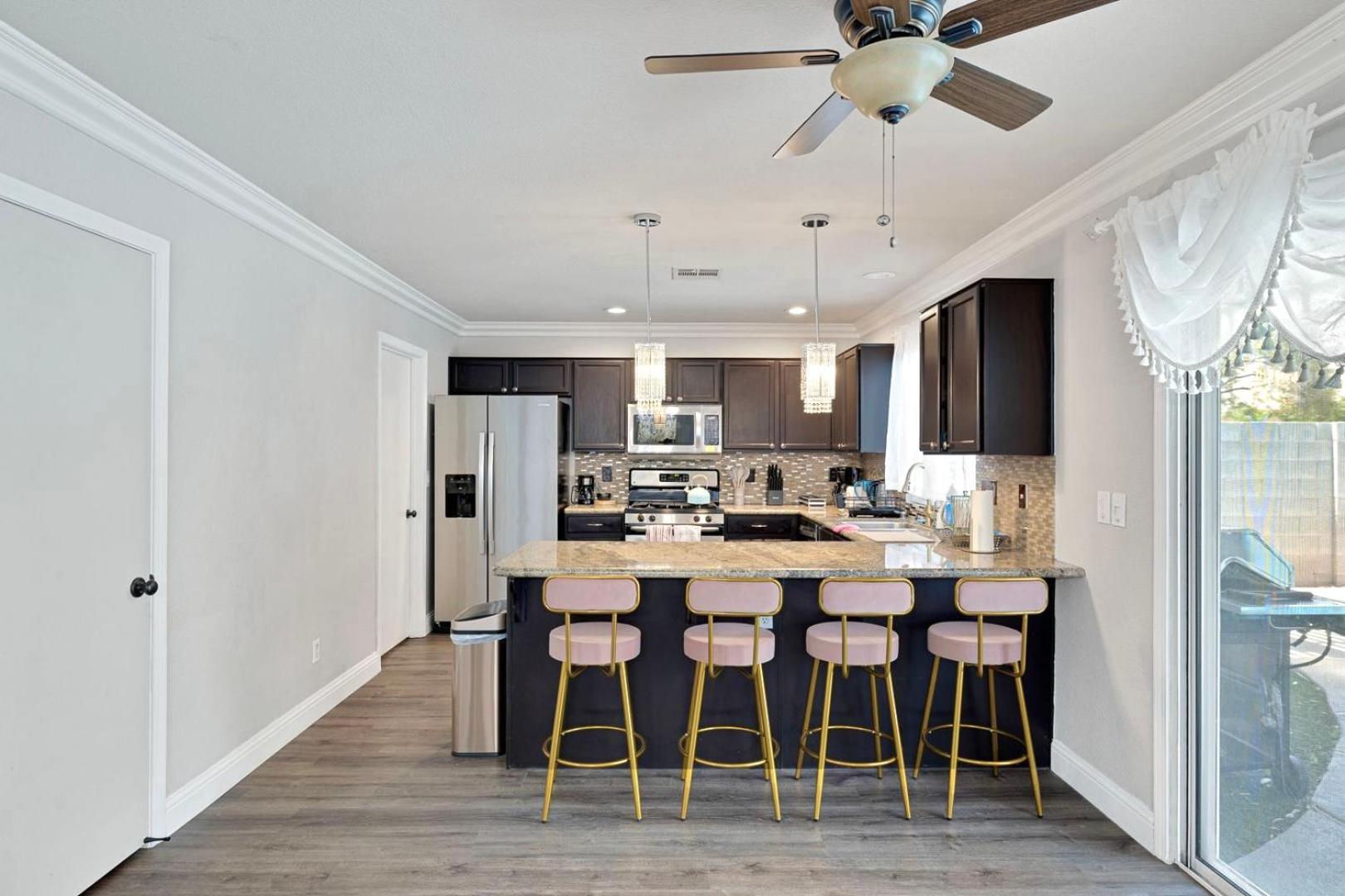 Ferienhaus Modern In Vegas Near Strip With Pool And Jacuzzi