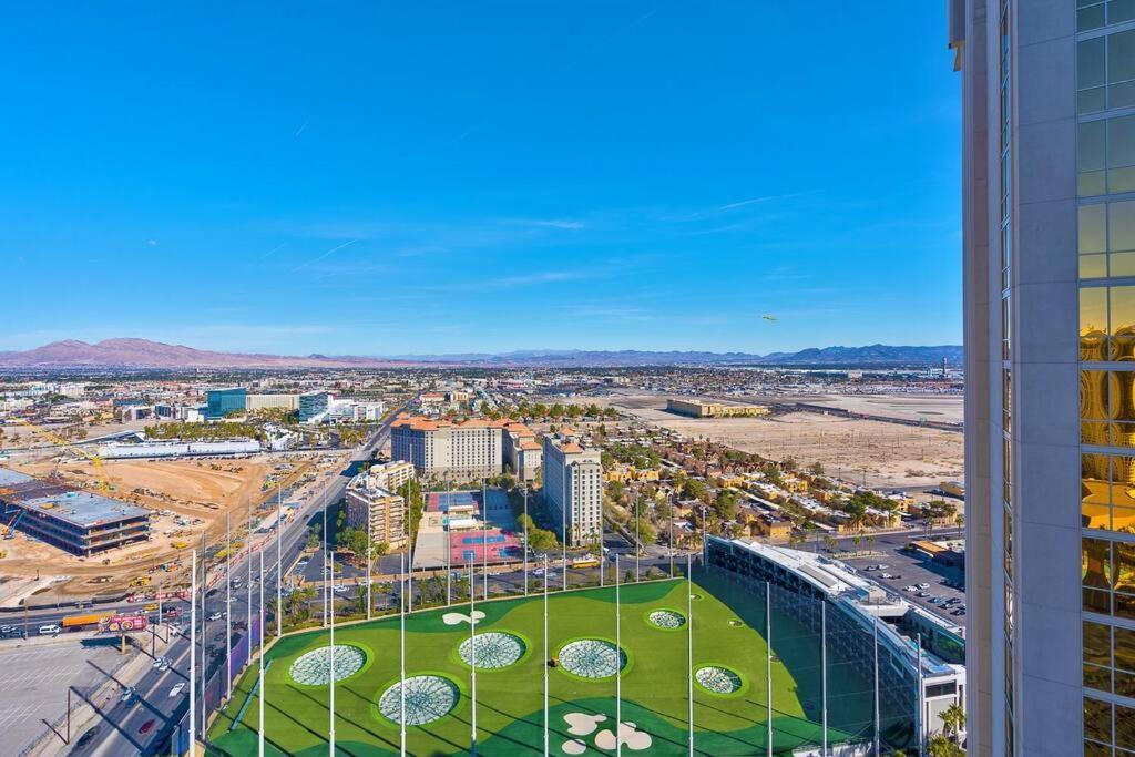 Apartment 32nd Flr Penthouse Mgm Signature No Fee