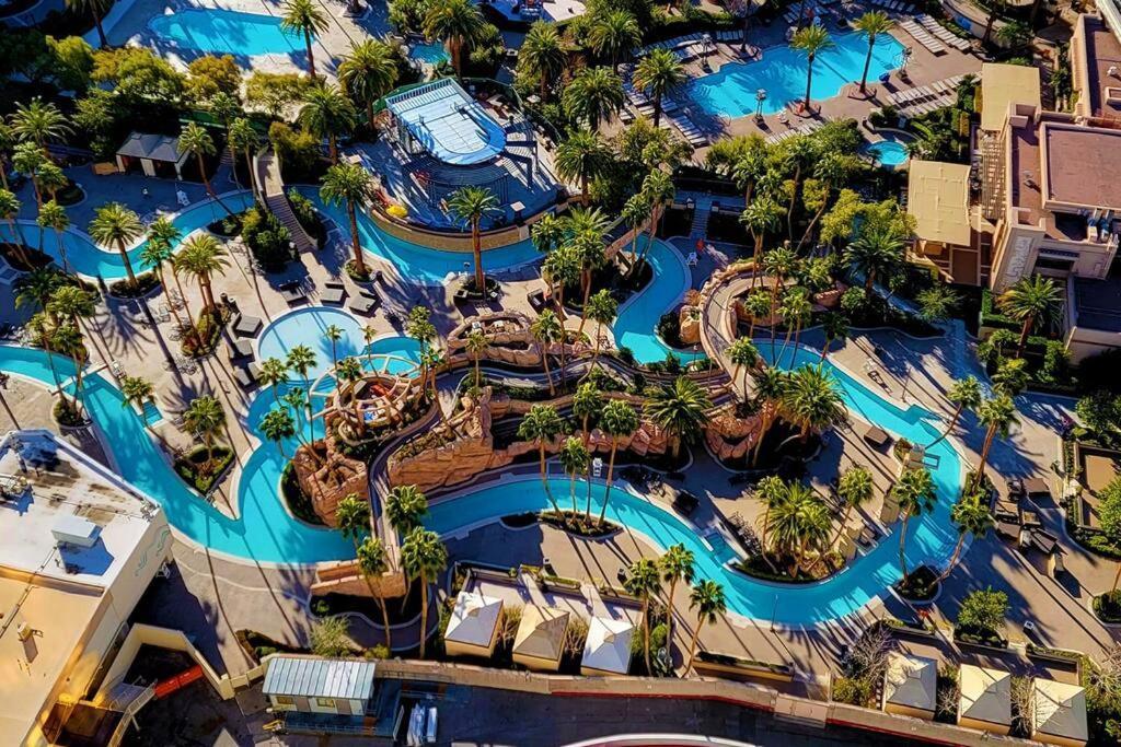 8th Flr Mgm Signature Studio, Strip View, No Fee *