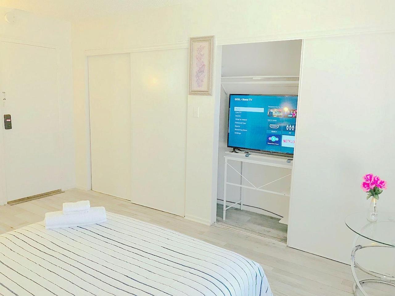 Super 1 Bedroom With Private Bathroom, Shared Kitchen -3