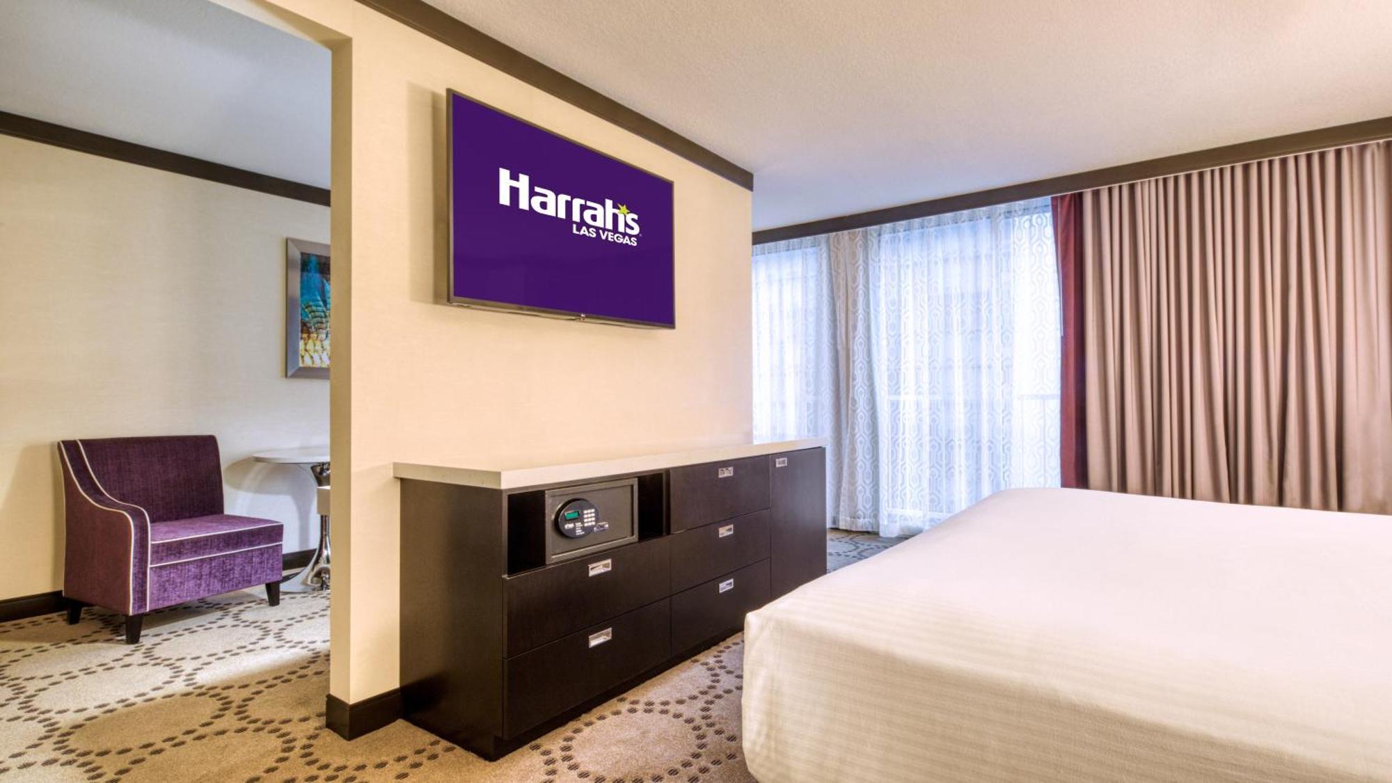 Resort Harrah's Vegas & Casino