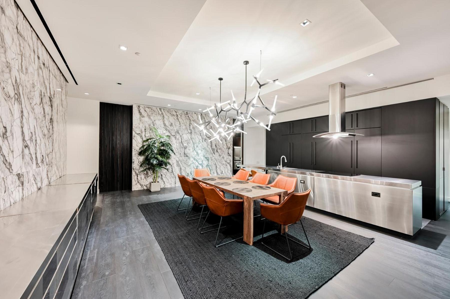 Aparthotel Stripviewsuites Penthouse *