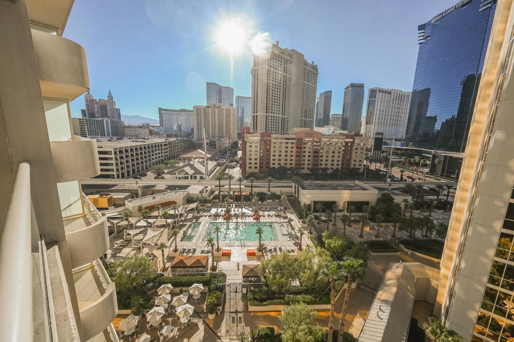 Appart hôtel Stripviewsuites At Signature 3*