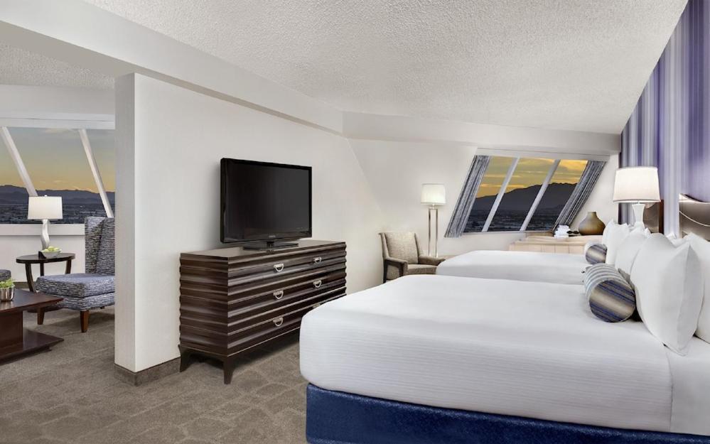 Luxor & Casino By Suiteness Las Vegas