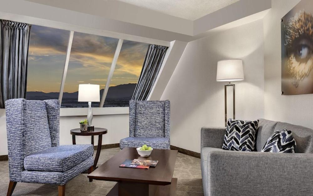 Luxor & Casino By Suiteness 4* Las Vegas