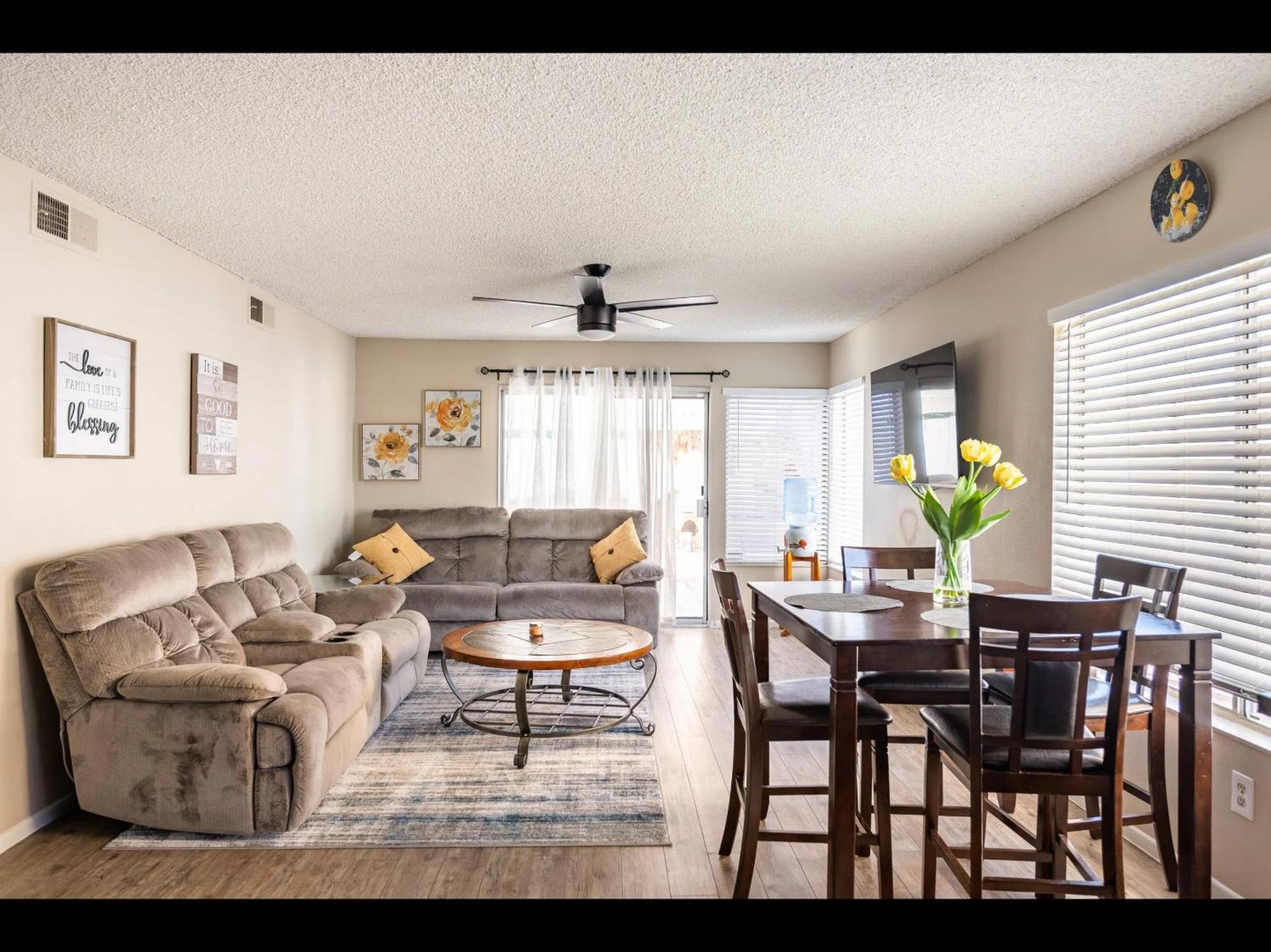 4 Bed 2 Bath Reno With Private Pool Las Vegas