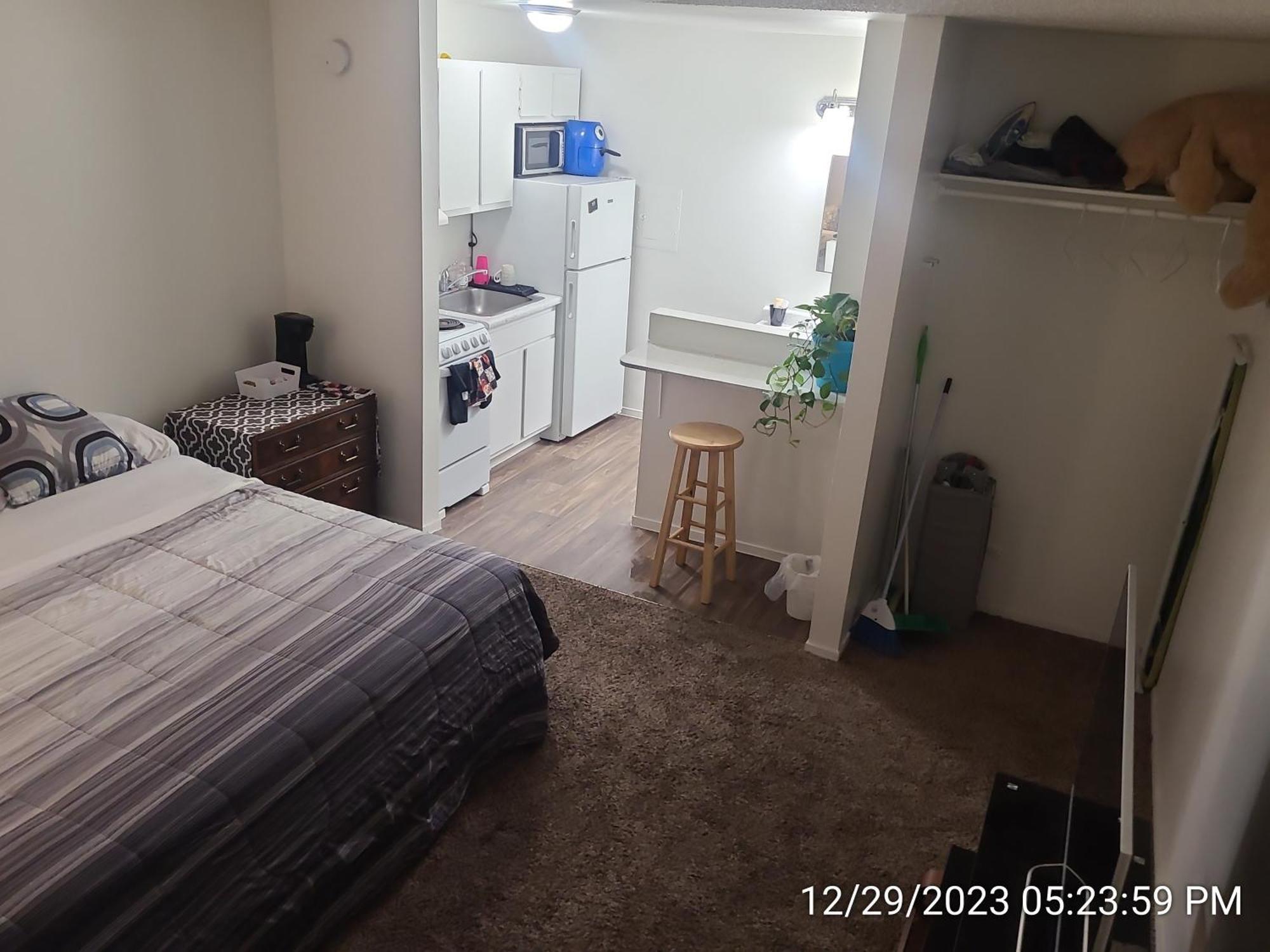 Honeycomb Hideout Apartment *