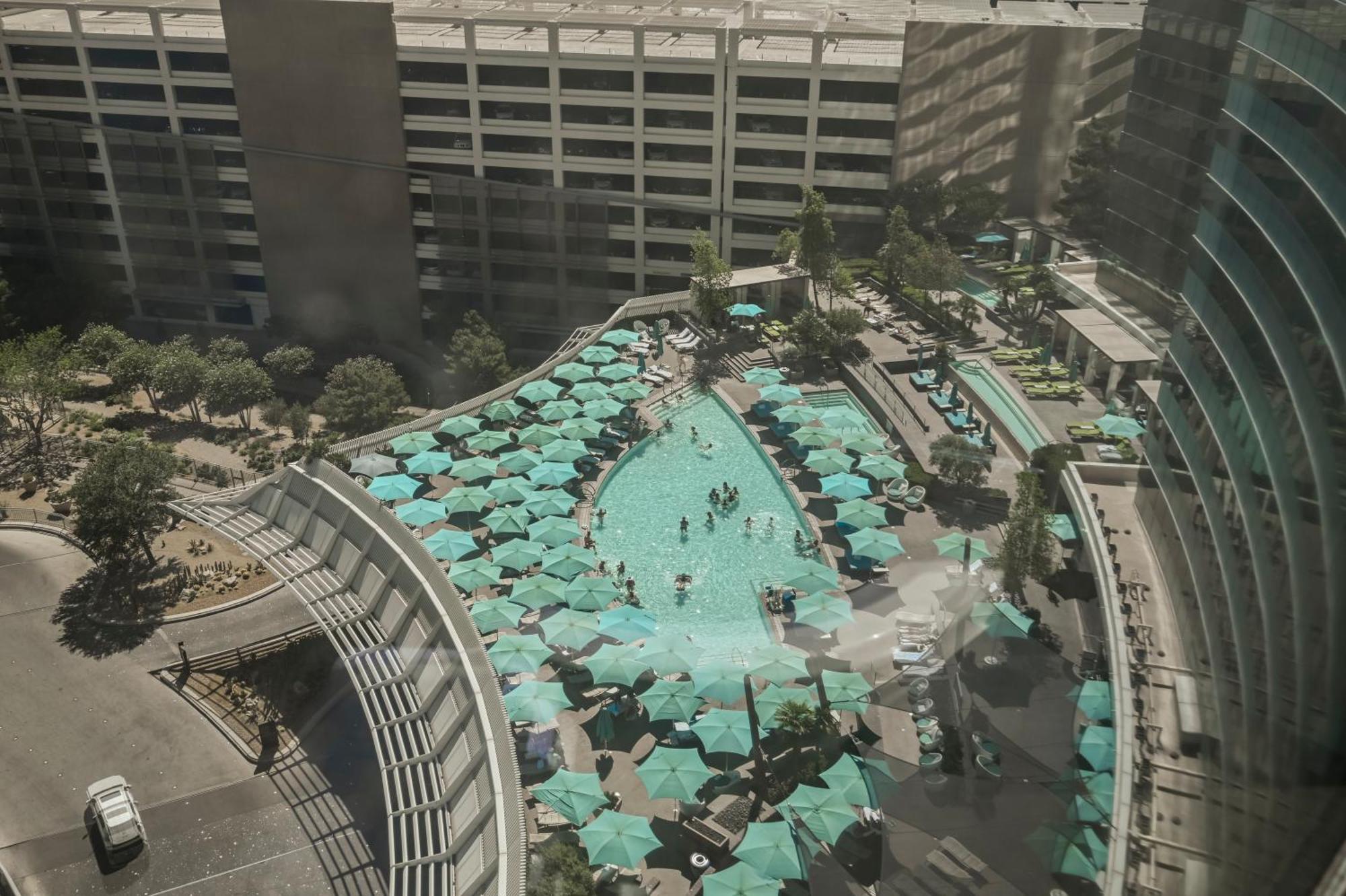 Stripviewsuites At Vdara