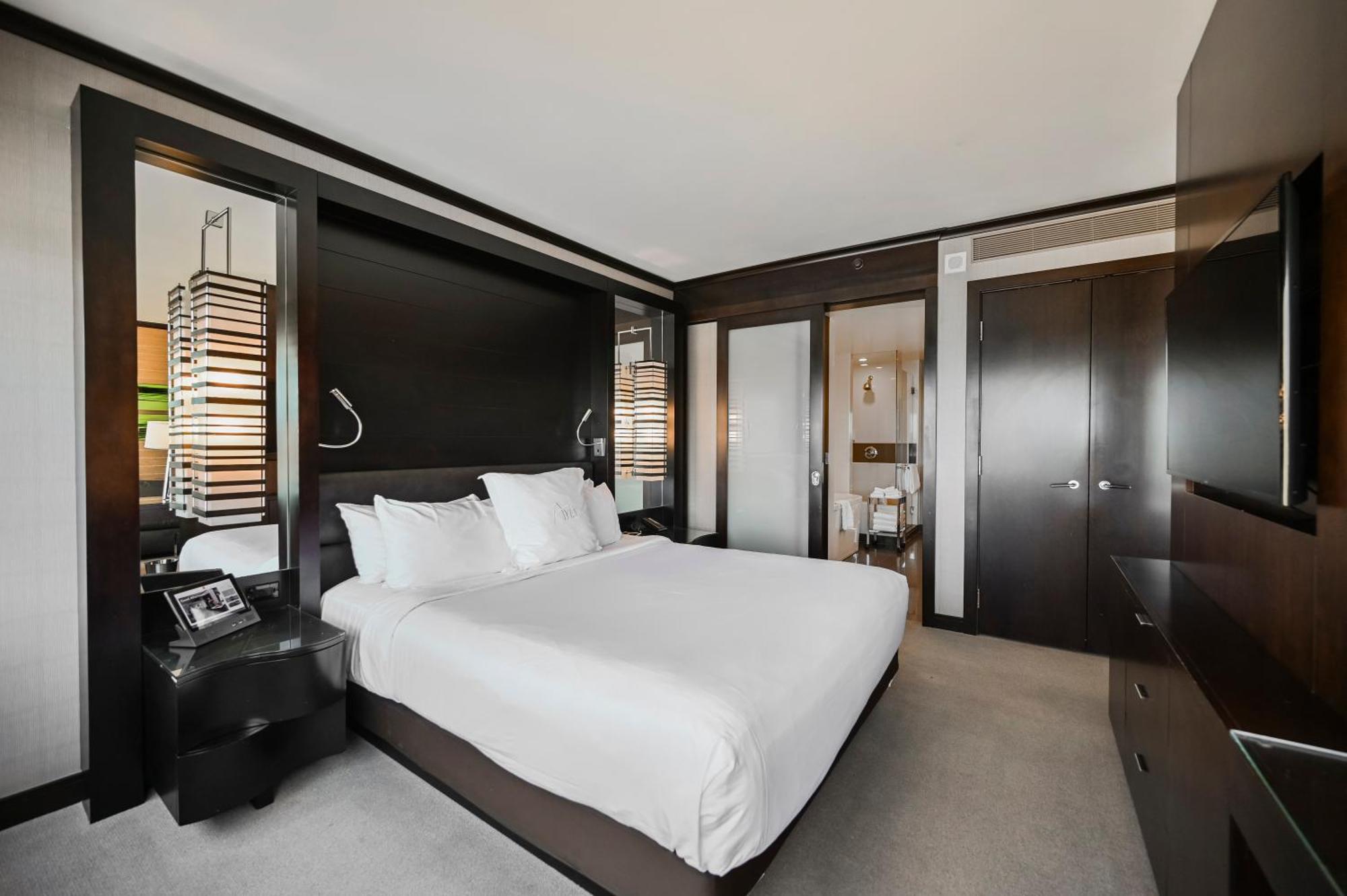 Stripviewsuites At Vdara * Las Vegas