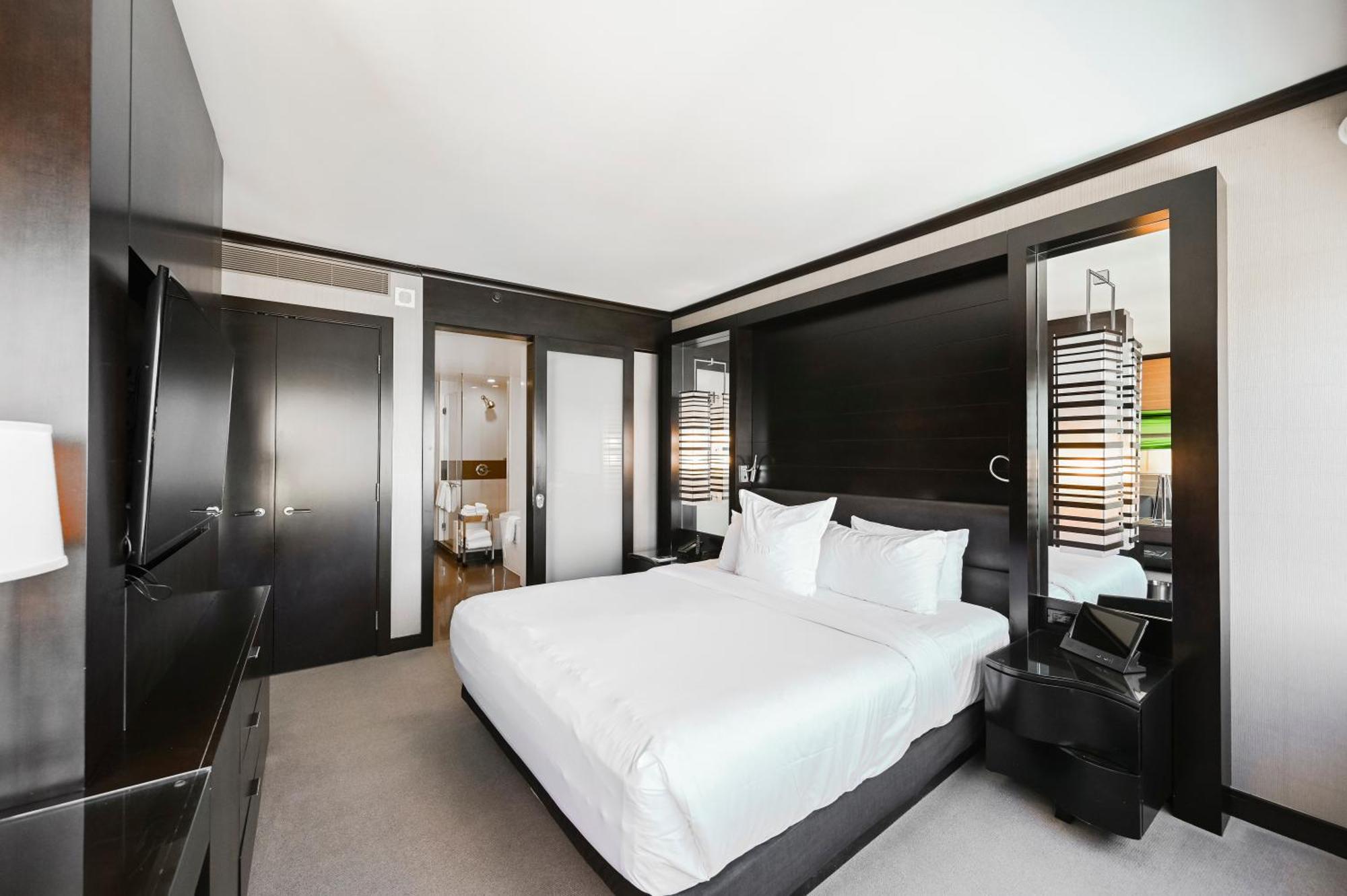Stripviewsuites At Vdara