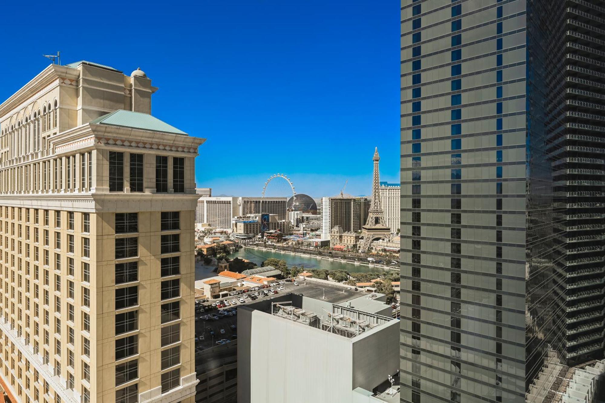 Stripviewsuites At Vdara