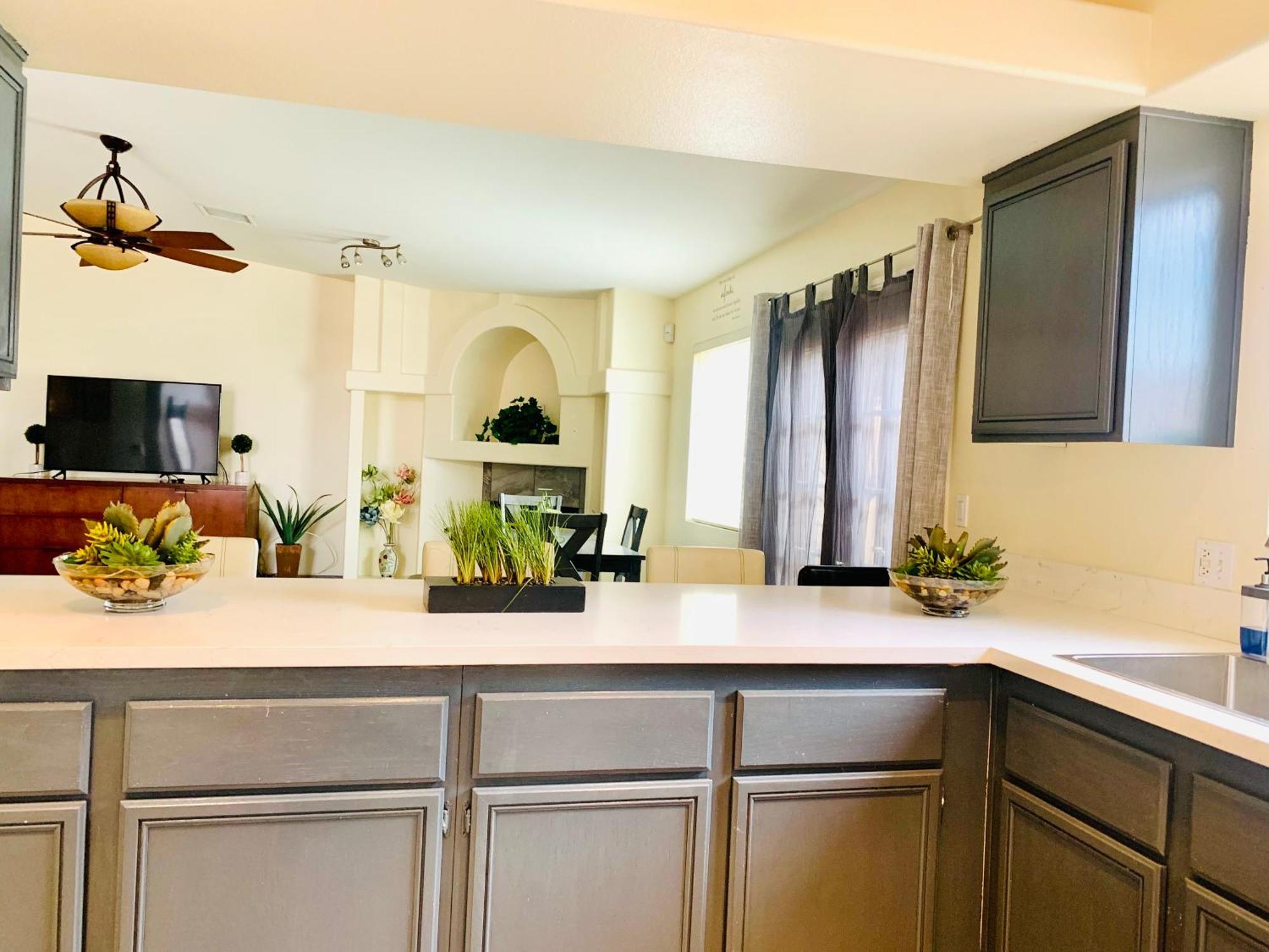 Watercreek-four-bedroom House In Vegas