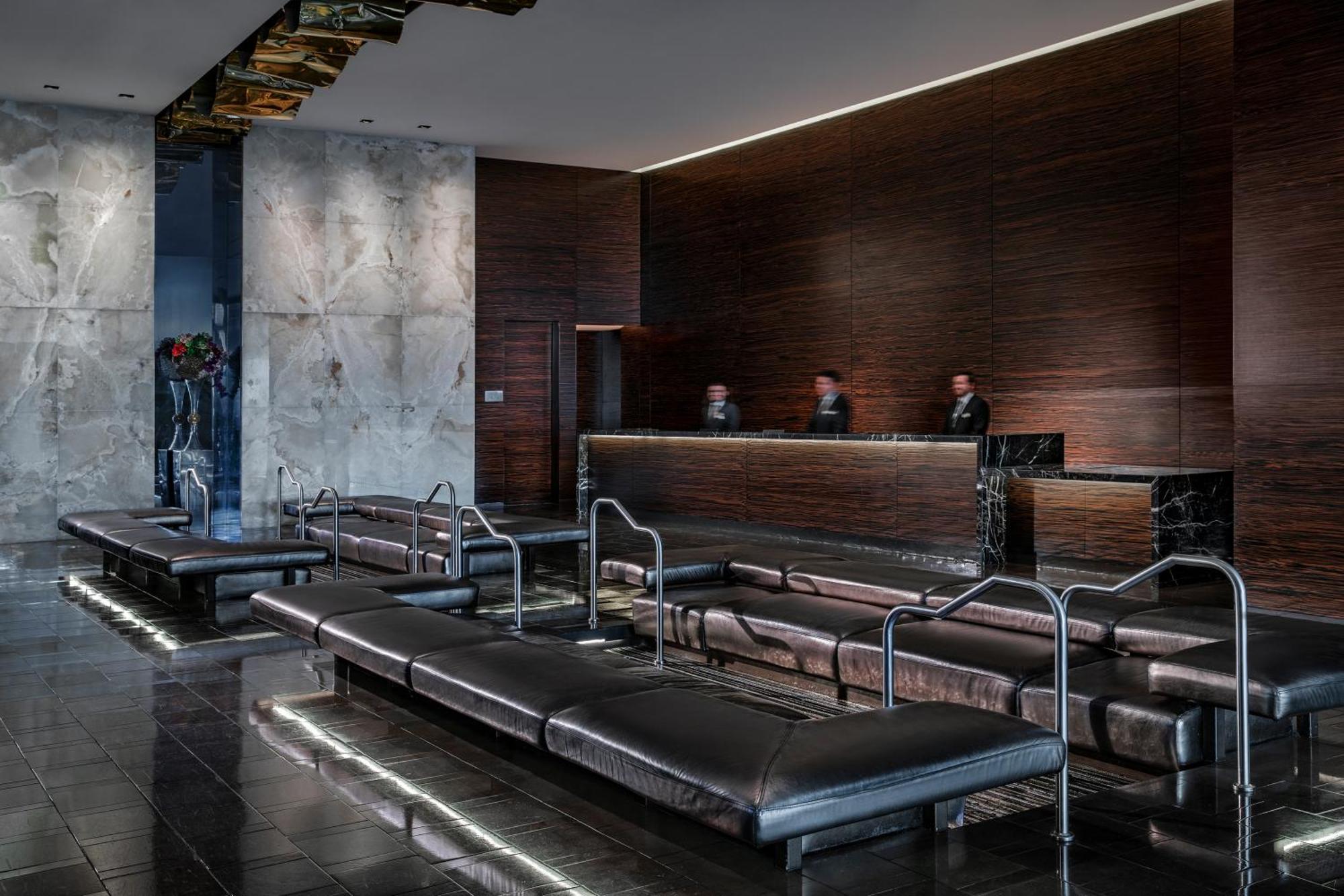 Stripviewsuites Two-bedroom Conjoined At Palms Place Aparthotel *