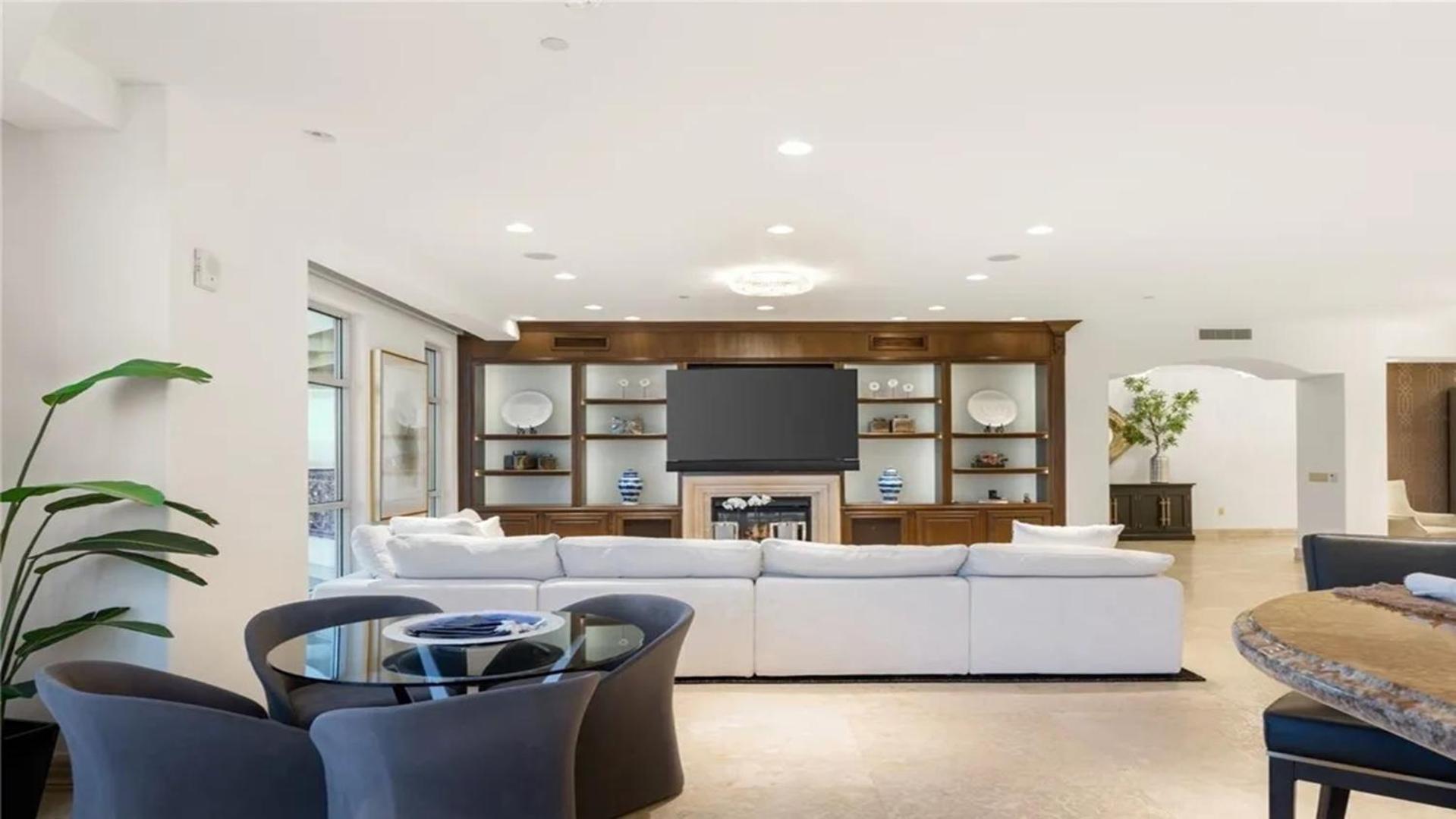 Apartment Three Bedroom Luxury With Private Express Elevator Las Vegas