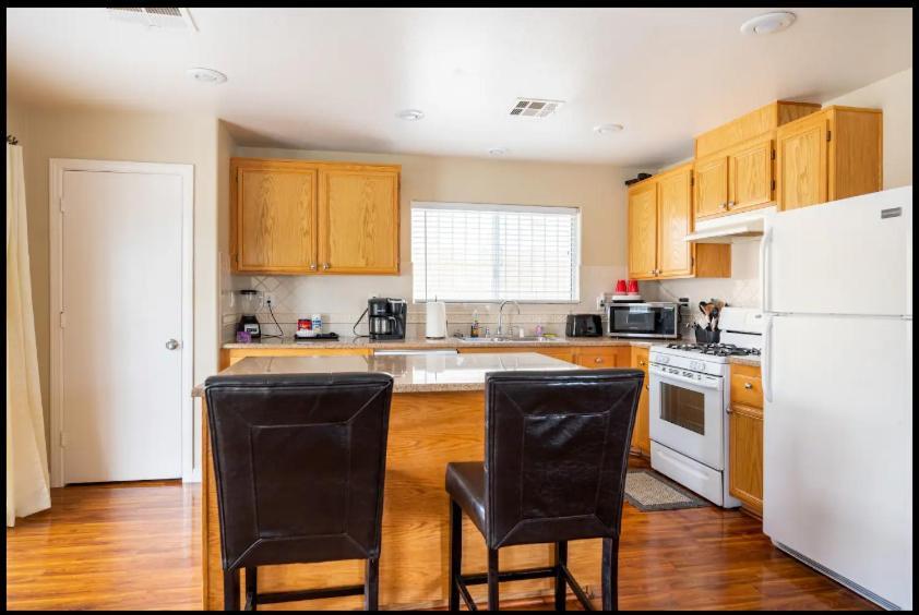 Casa de férias 4 Bedroom North Vegas With Pool Las Vegas