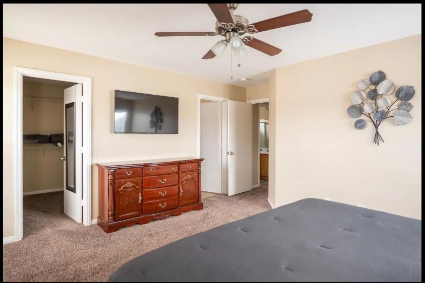 4 Bedroom North Vegas With Pool