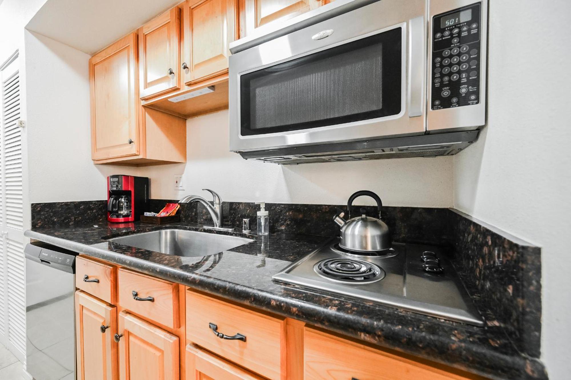 Stripviewsuites At Jockey Club Apartahotel Las Vegas