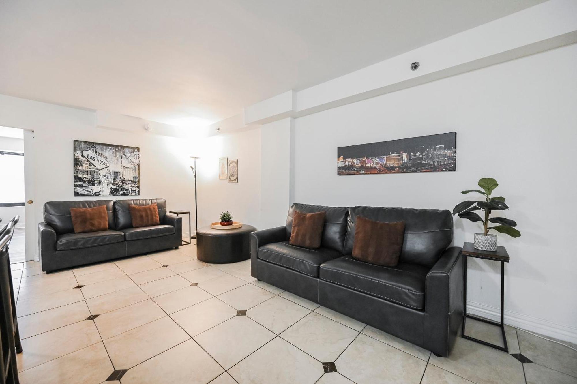 Stripviewsuites At Jockey Club Apartahotel