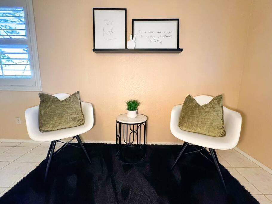 Spacious 4br Fam Retreat King Bed Wifi And Parking Сasa de vacaciones
