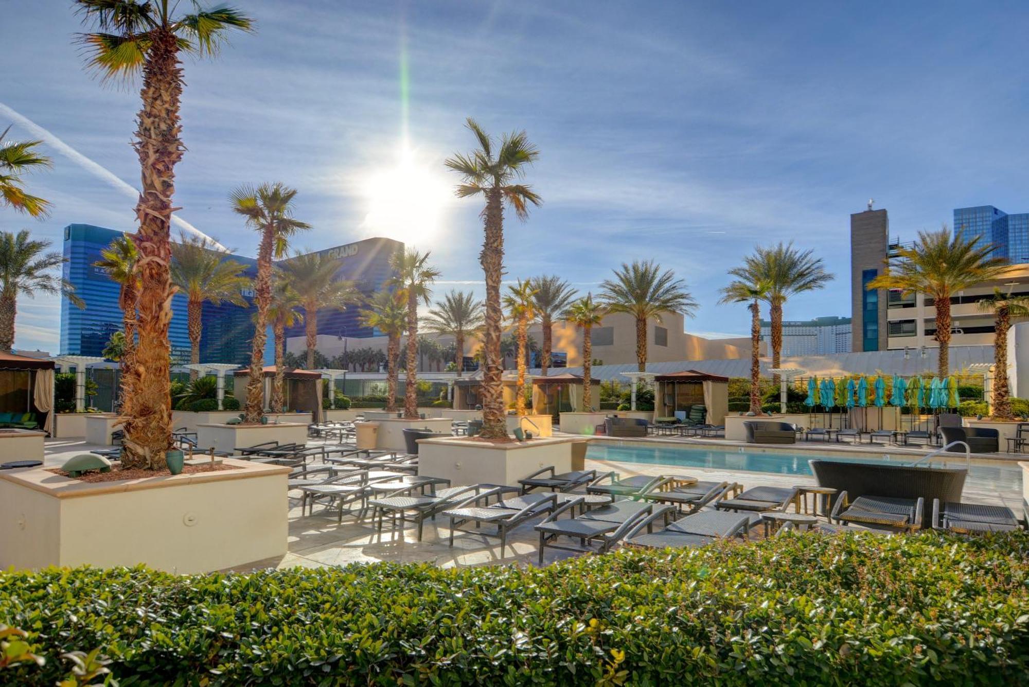 Classic Mgm Signature 25th Flr Pool View Las Vegas