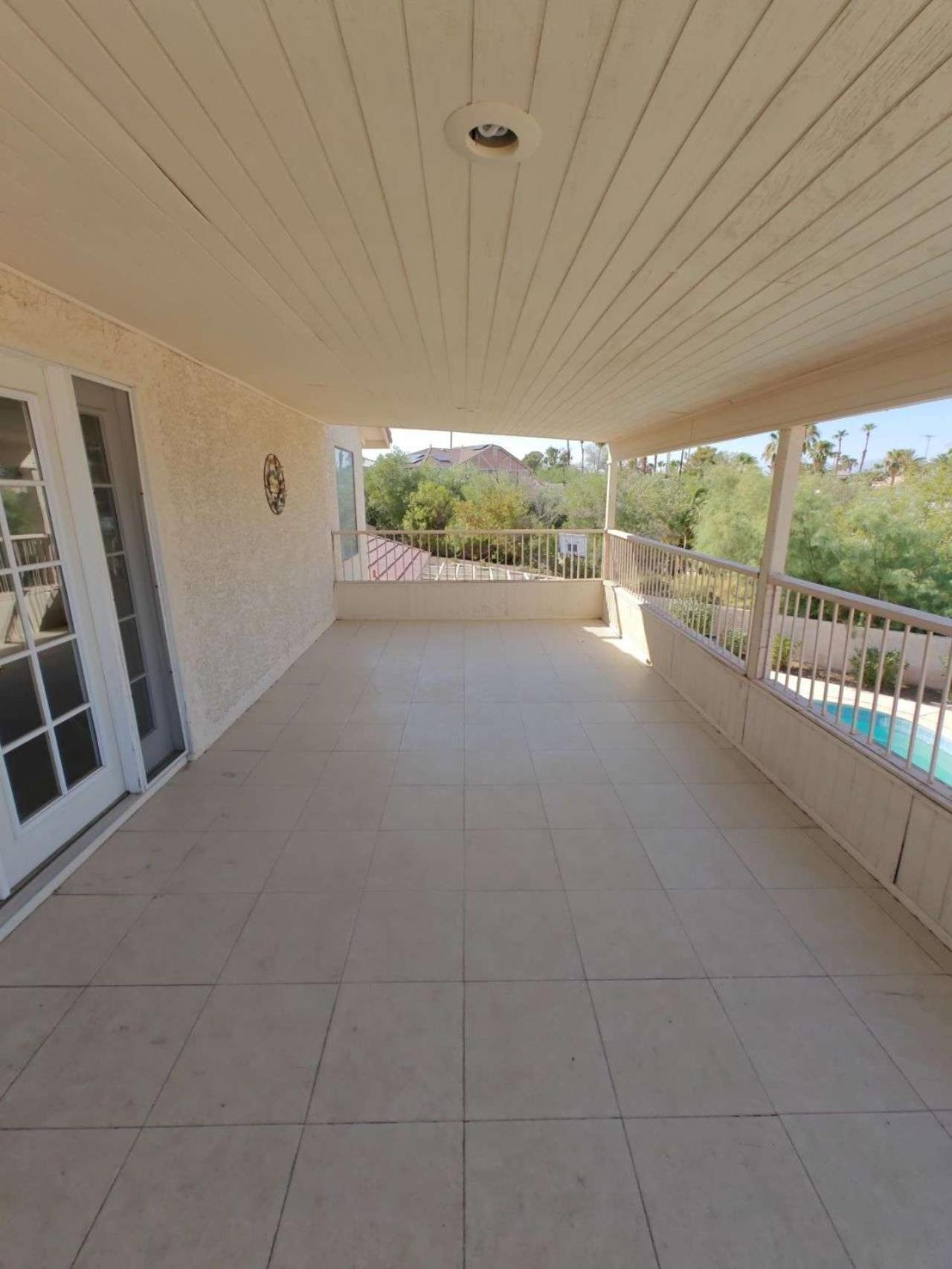 The Strip Is Just Around The Corner! Newly Renovated Luxury Modern Minimalist With Large Pool! * Las Vegas