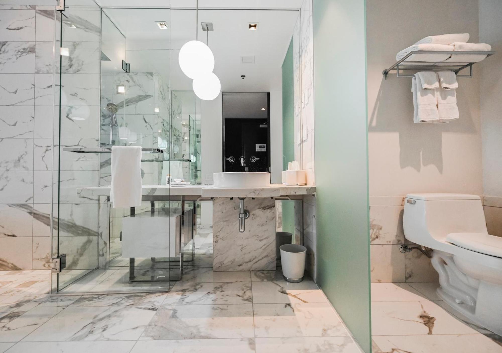 Aparthotel Stripviewsuites Two-bedroom Con-joined Exclusive *