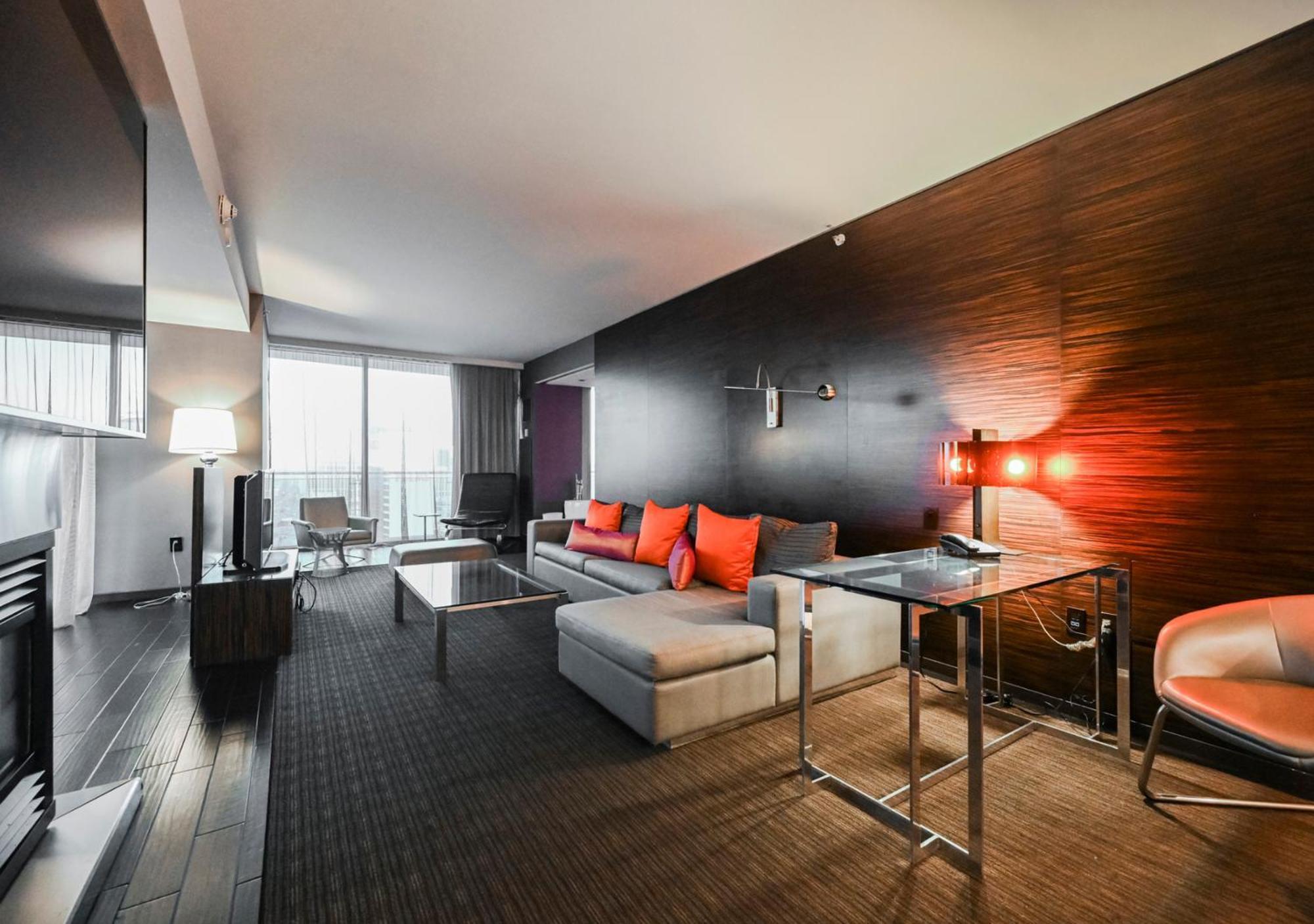 Aparthotel Stripviewsuites Two-bedroom Con-joined Exclusive