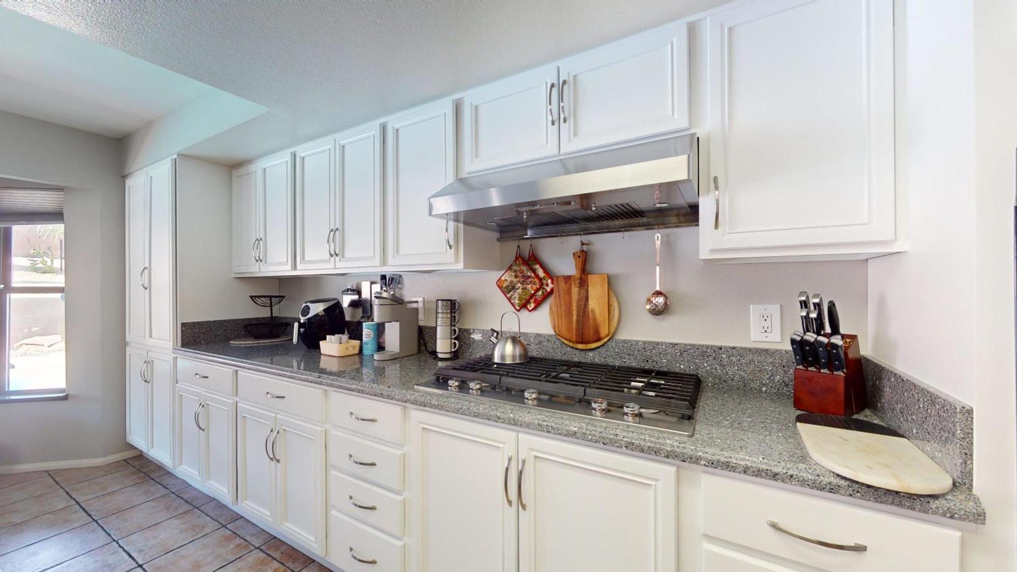 Family Oasis Ranch With Pool Near Mystic Falls Holiday home Las Vegas