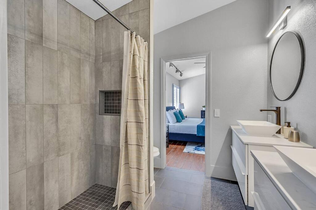 Villa Posh 8 Bdr X Bath 15 Bds Free Heat