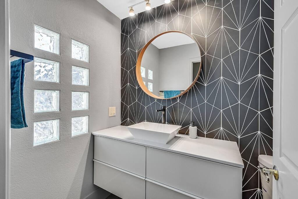Villa Posh 8 Bdr X Bath 15 Bds Free Heat *