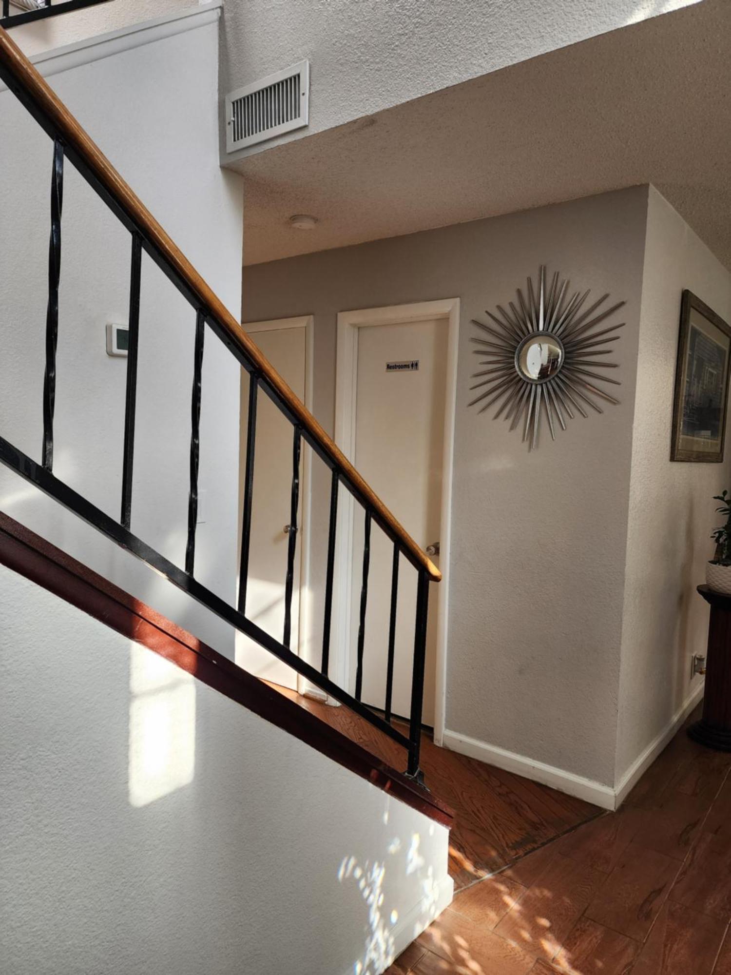 Vegas Sunrise, Habitacion#1 Homestay