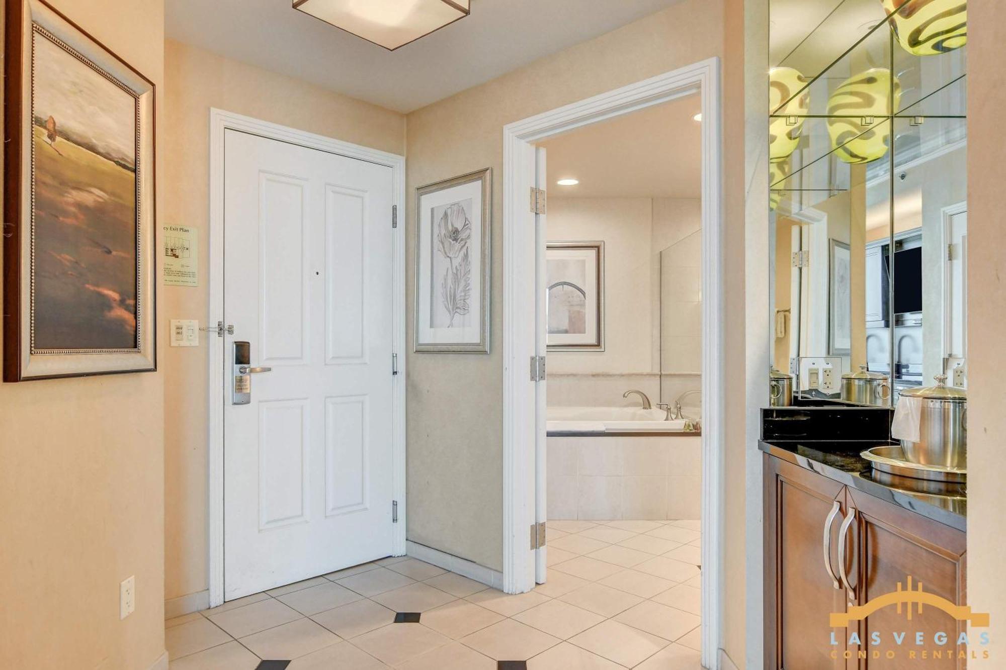 Holiday home Mgm Signature-21-604 Jacuzzi *