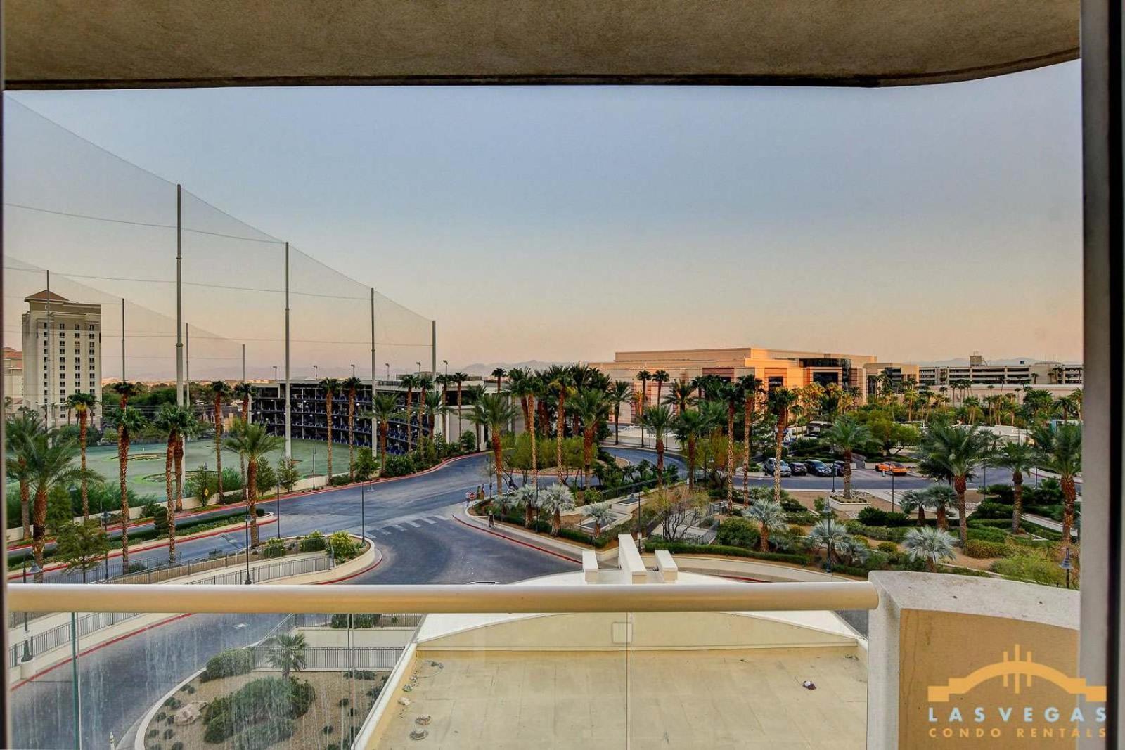 Mgm Signature-04-714 1br 2ba Balcony Holiday home *