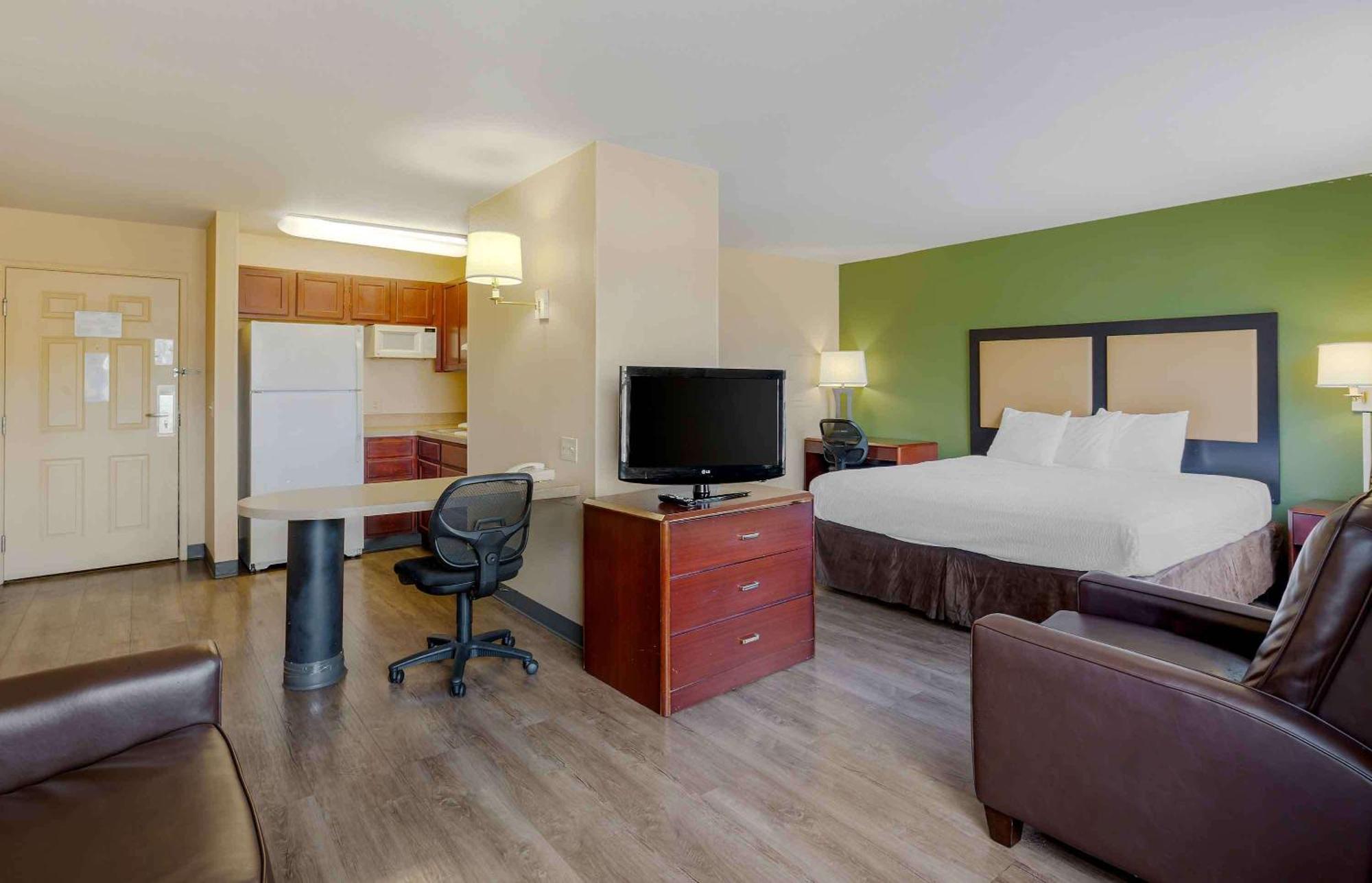Mainstay Flamingo Hotel 2*