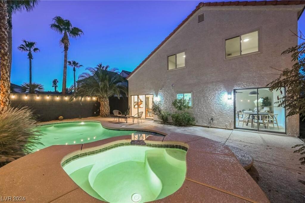 Holiday home 4br Model W Pool And Pool Table In Henderson