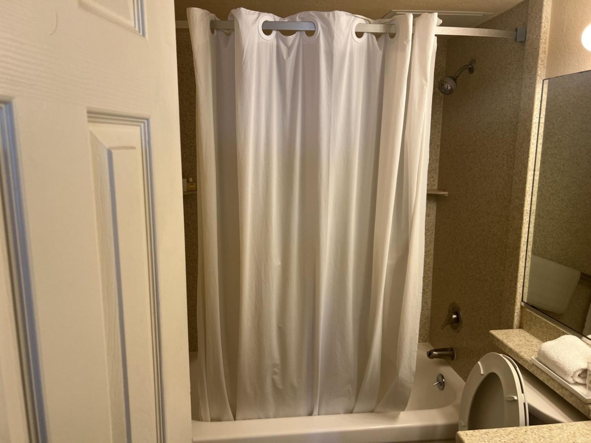 Jockey Center Strip Aparthotel 3*