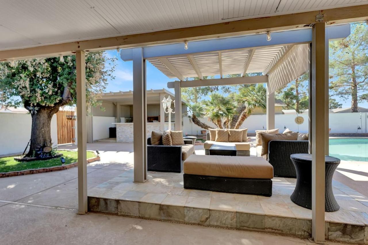 Spacious 4br Den With Pool, Jacuzzi, Bbq, Near Strip * Las Vegas