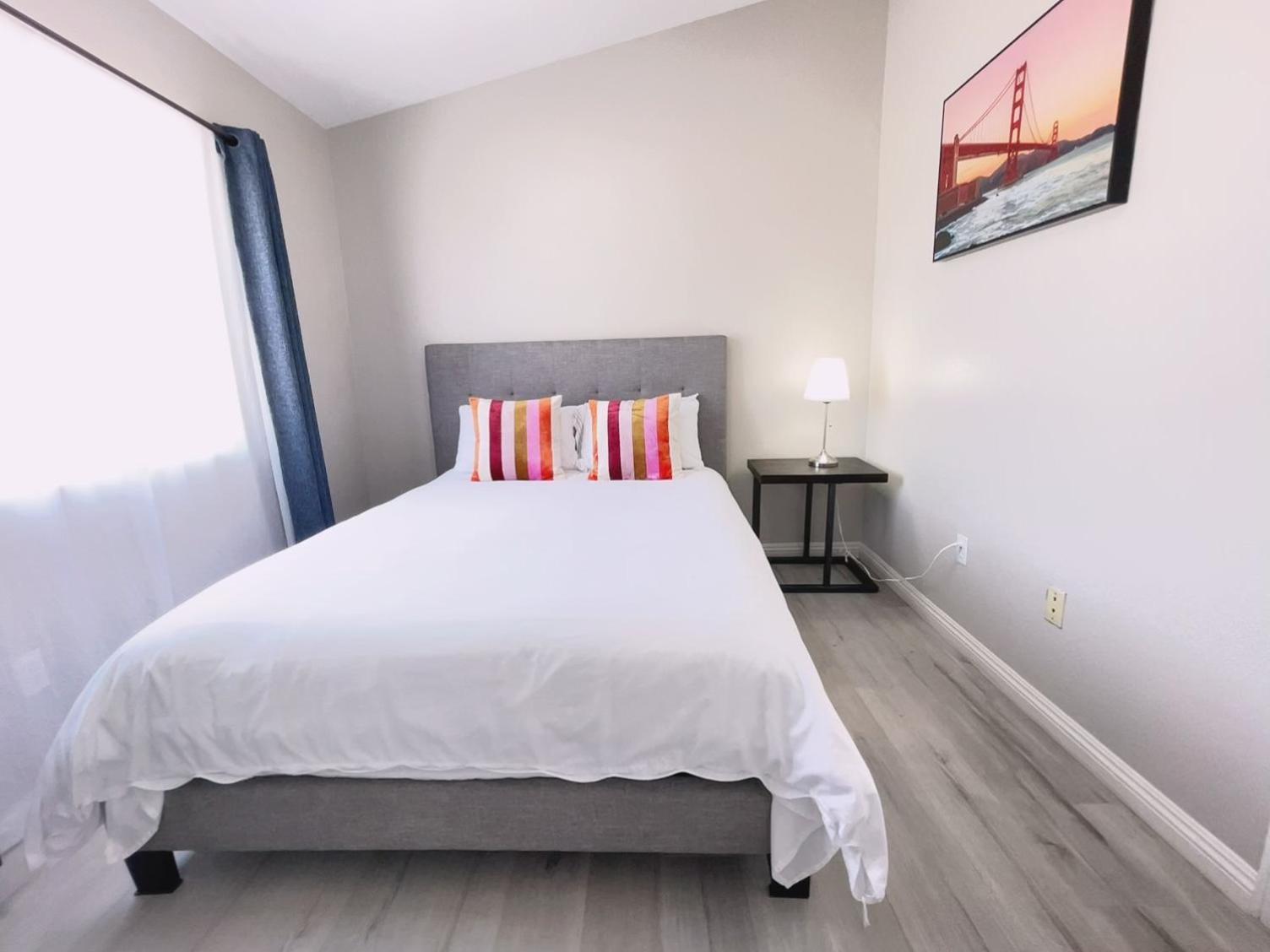 Pool House Newly Remodeled 3bed 3bath Near Dt Summerlin And Red Rock * Las Vegas