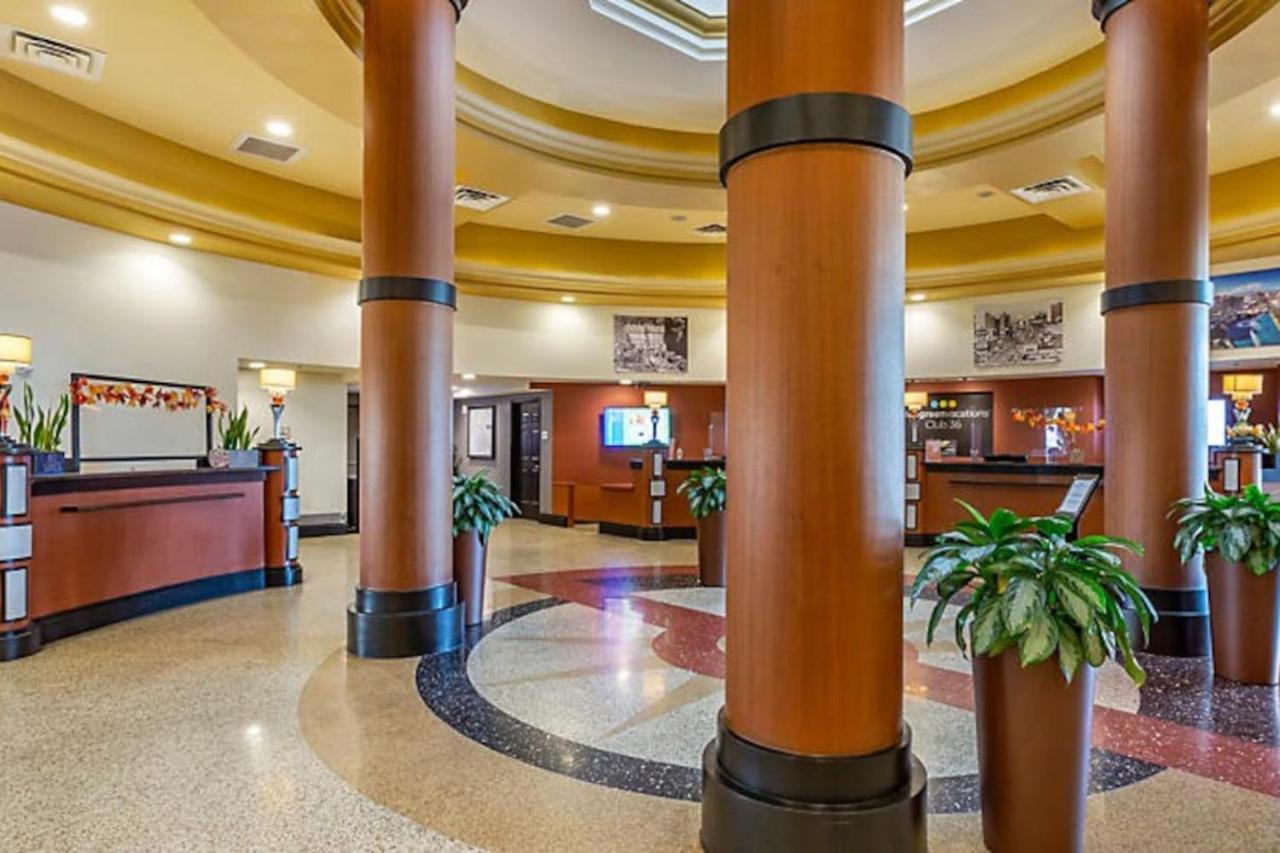 Holiday home 2bd With Amenities And Next To Shopping Right Off The Vegas Strip *