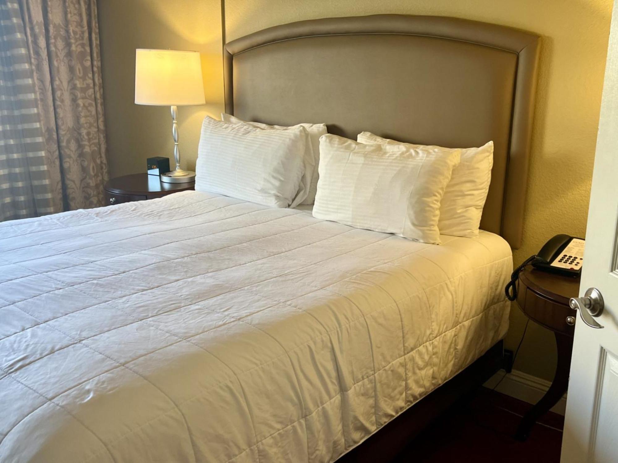 Apartahotel Getaways At The Jockey Club Las Vegas